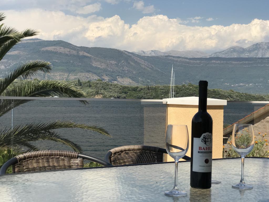 Franovic Apartments Tivat Exterior photo